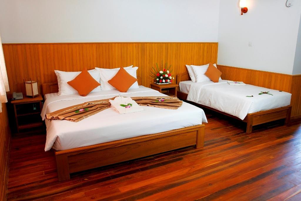 Inle Lotus Hotel Nyaung Shwe Zimmer foto